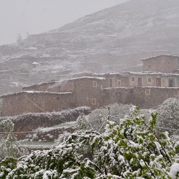 schnee-berberdorf-hoher-atlas