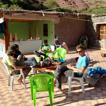 taghia-terasse-kletterer